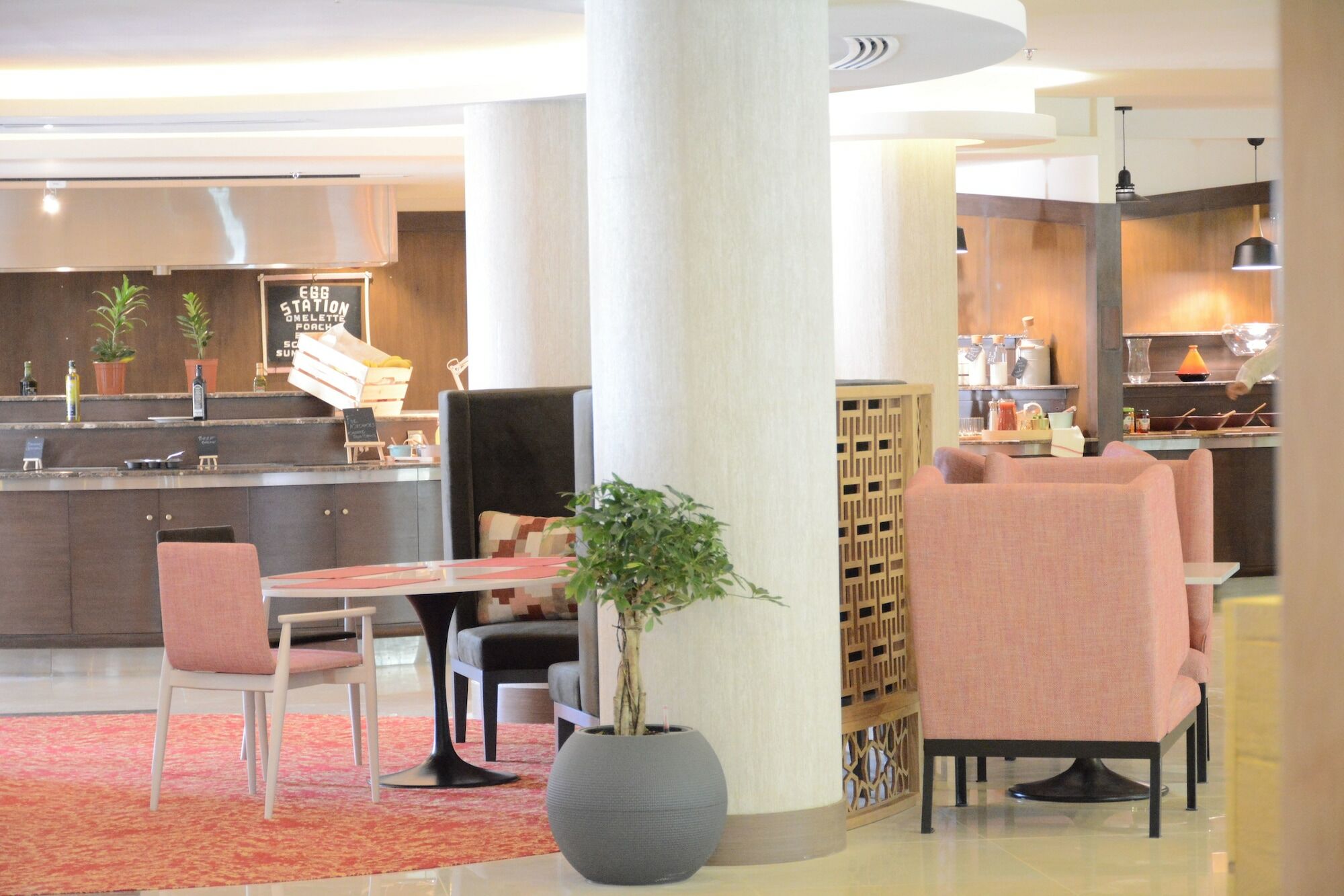 Radisson Blu Resort, Al Khobar ハーフ・ムーン・ベイ エクステリア 写真 The interior of the restaurant