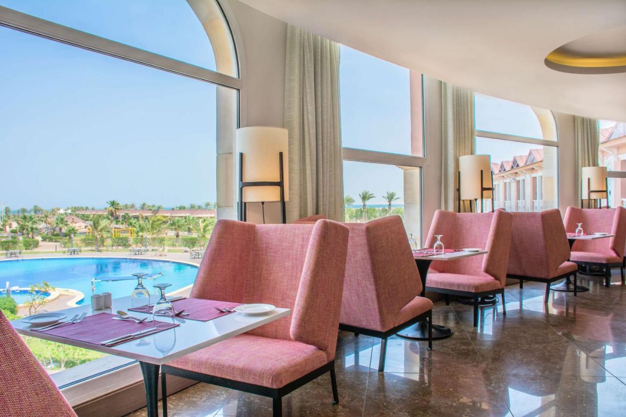 Radisson Blu Resort, Al Khobar ハーフ・ムーン・ベイ エクステリア 写真 The restaurant